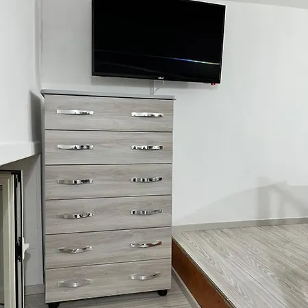 Age Chiaia Appartement