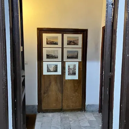 Age Chiaia Appartement *