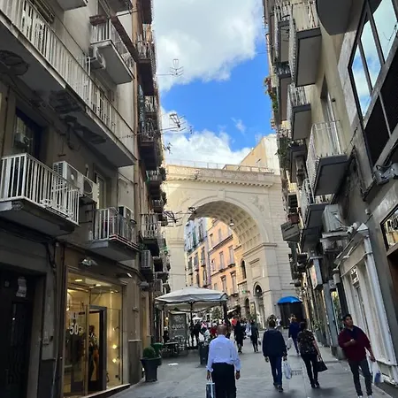 Appartamento Age Chiaia Napoli